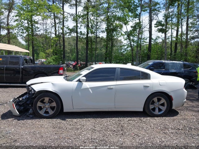 Dodge Charger Sxt