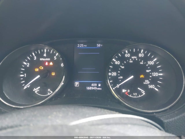 Nissan Rogue Sv