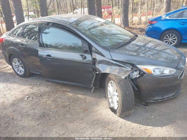 Salvage Ford Focus Image