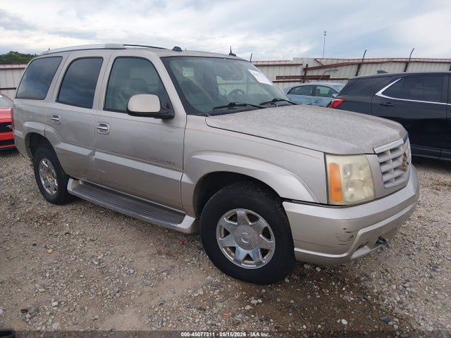Salvage Cadillac Escalade Image