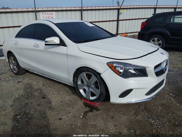 Salvage Mercedes-Benz Cla-class Image