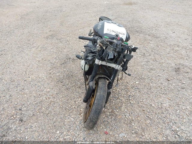 Kawasaki Zx636 F