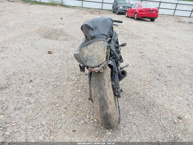 Kawasaki Zx636 F