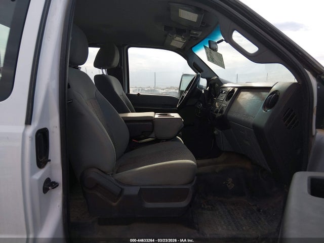 Ford F-250 Xl