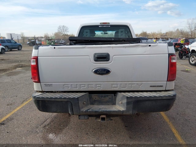 Ford F-250 Xl