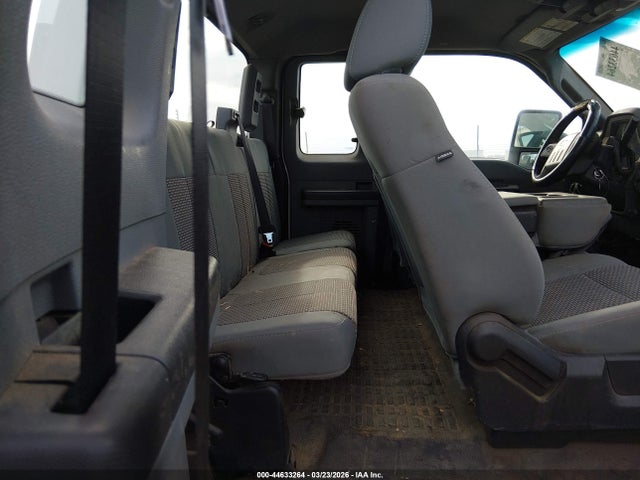 Ford F-250 Xl