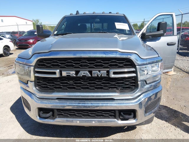 Ram 3500 Tradesman  4x4 8' Box