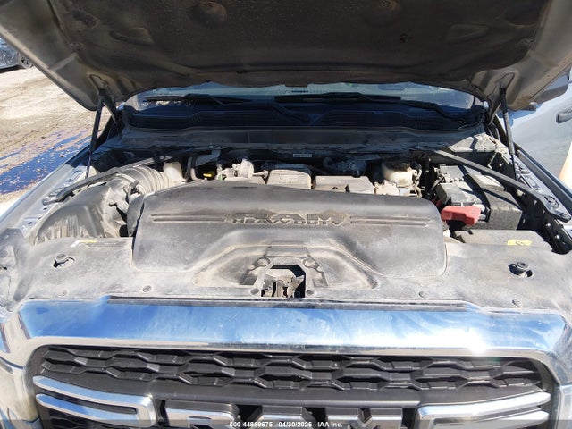 Ram 3500 Tradesman  4x4 8' Box