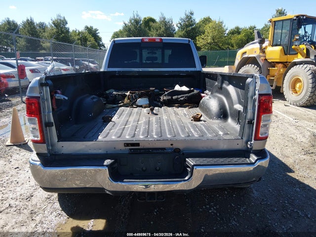 Ram 3500 Tradesman  4x4 8' Box