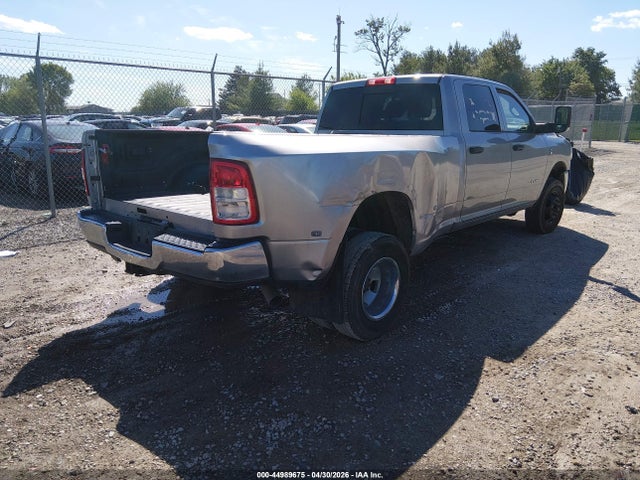 Ram 3500 Tradesman  4x4 8' Box