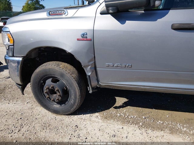 Ram 3500 Tradesman  4x4 8' Box