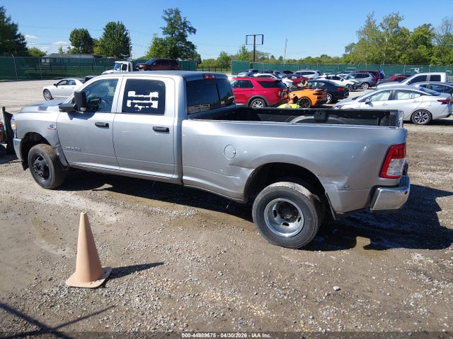 Ram 3500 Tradesman  4x4 8' Box