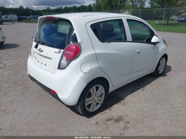 Chevrolet Spark 1lt Cvt