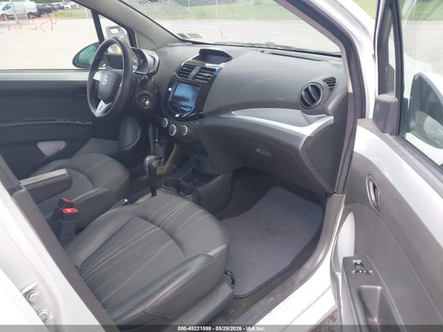 Chevrolet Spark 1lt Cvt