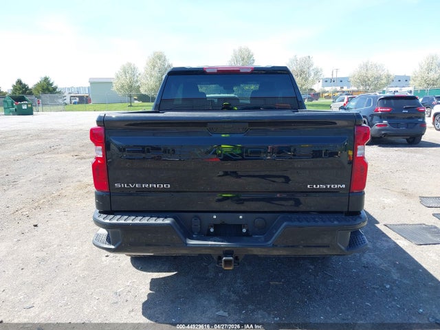 Chevrolet Silverado 1500 4wd  Short Bed Custom