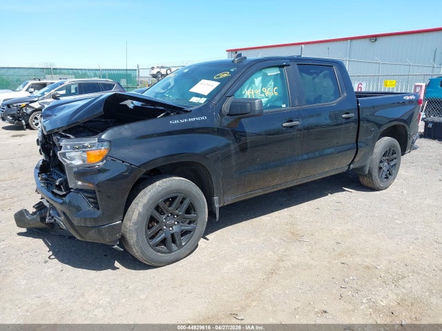 Chevrolet Silverado 1500 4wd  Short Bed Custom