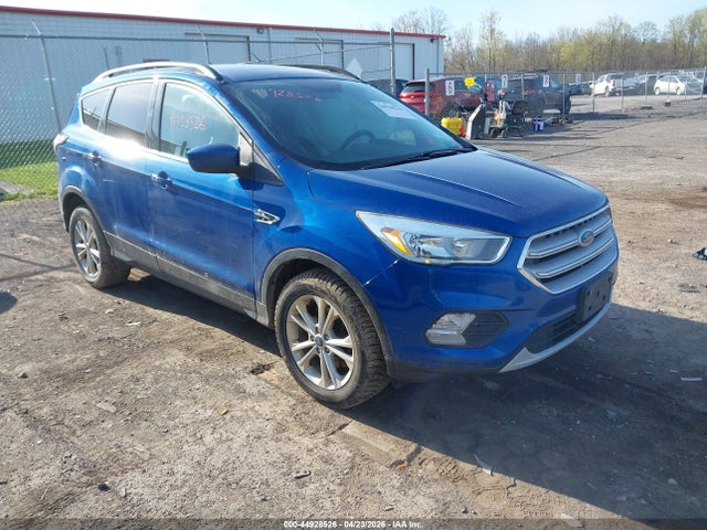Salvage Ford Escape Image