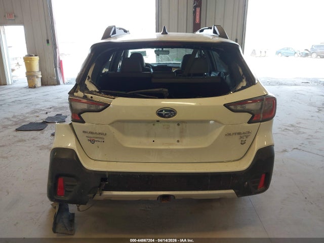 Subaru Outback Limited Xt