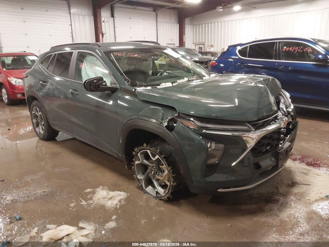 Salvage Chevrolet Trax Image