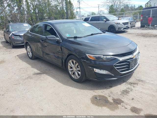 Salvage Chevrolet Malibu Image