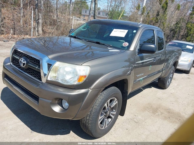 Toyota Tacoma Base V6