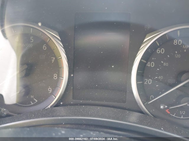 INFINITI Q50 Luxe Awd