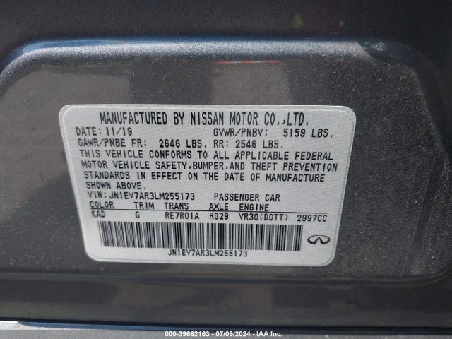 INFINITI Q50 Luxe Awd