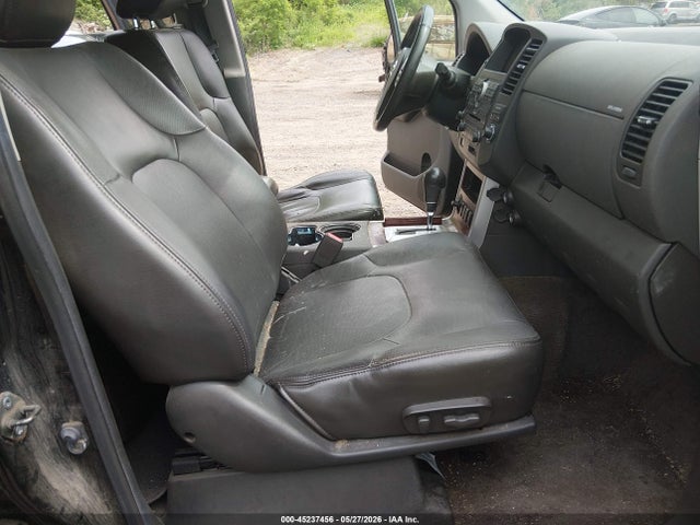 Nissan Pathfinder Le