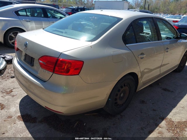 Volkswagen Jetta 2.5l Se
