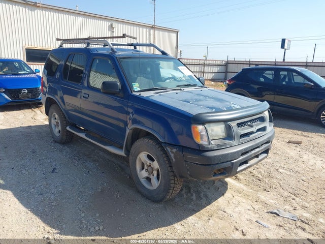 Salvage Nissan Xterra Image