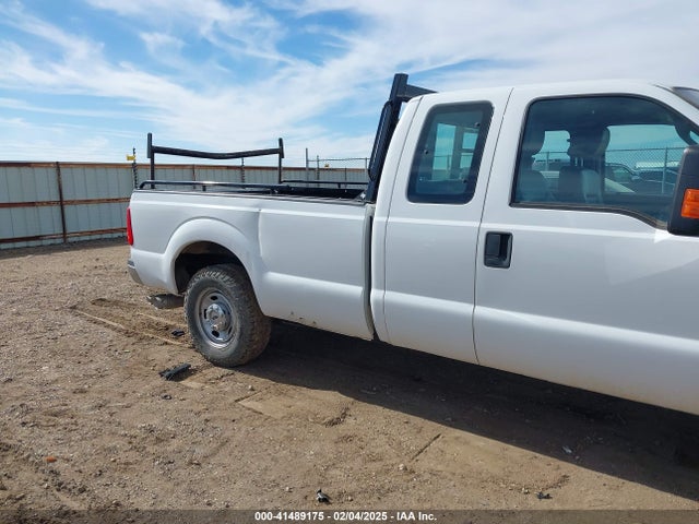 Ford F-250 Xl