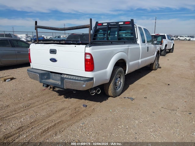 Ford F-250 Xl