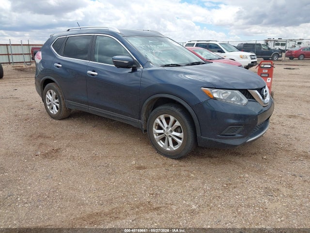 Salvage Nissan Rogue Image