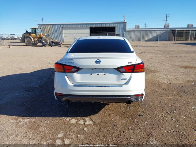 Nissan Altima Sr Intelligent Awd
