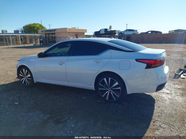 Nissan Altima Sr Intelligent Awd