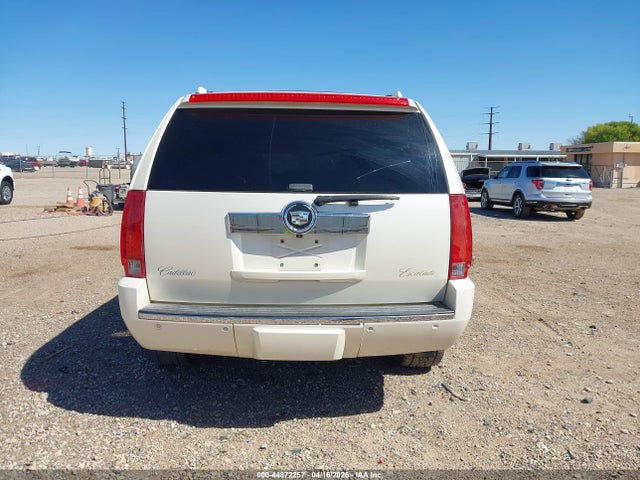 Cadillac Escalade Premium