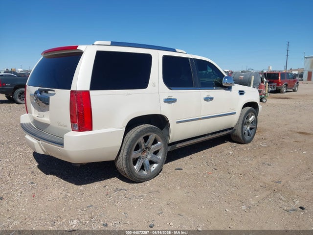 Cadillac Escalade Premium