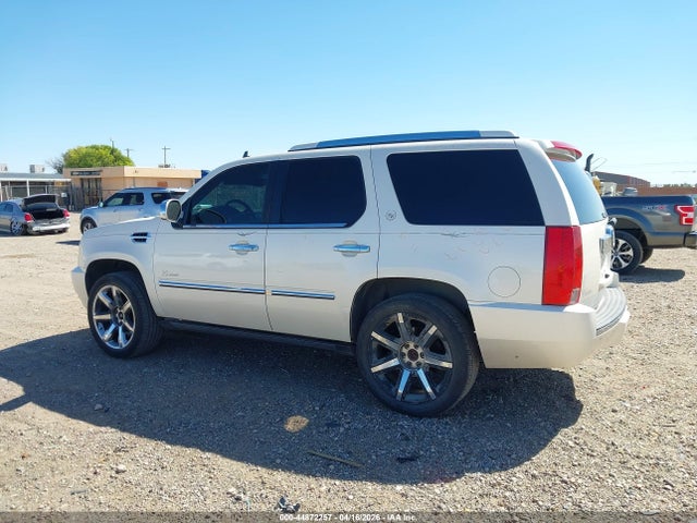 Cadillac Escalade Premium