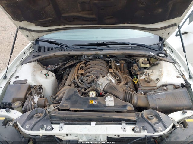 Lincoln LS V8