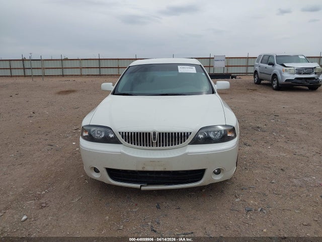 Lincoln LS V8