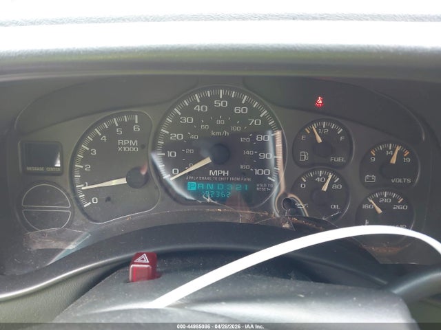Chevrolet Suburban 1500 Ls