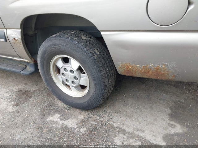 Chevrolet Suburban 1500 Ls