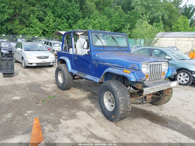 Salvage Jeep Wrangler Image