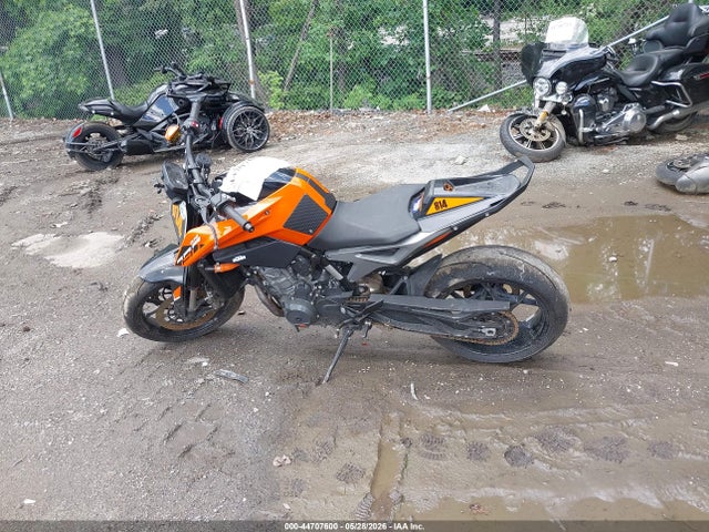 KTM 790 Duke