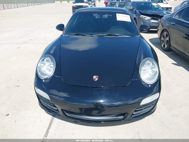 Porsche 911 Carrera