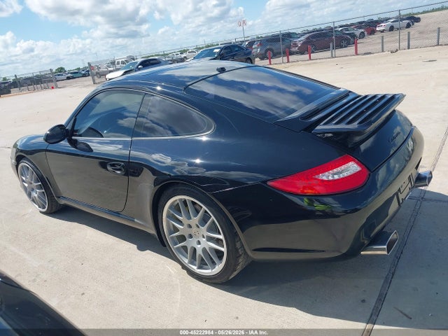 Porsche 911 Carrera