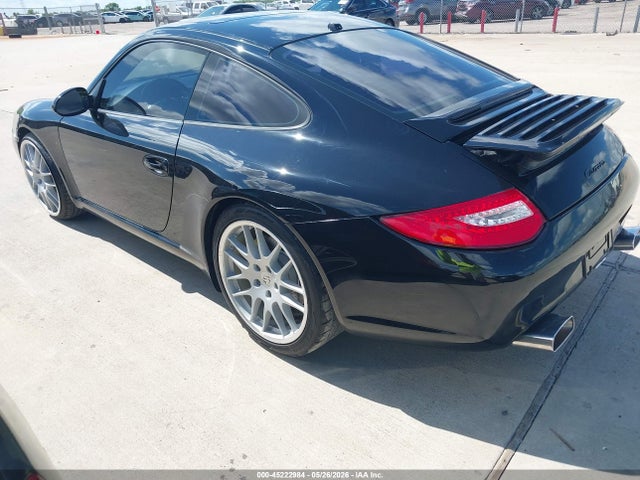 Porsche 911 Carrera