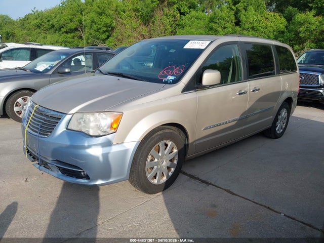 Chrysler Town & Country Touring