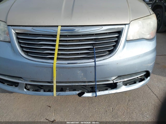 Chrysler Town & Country Touring