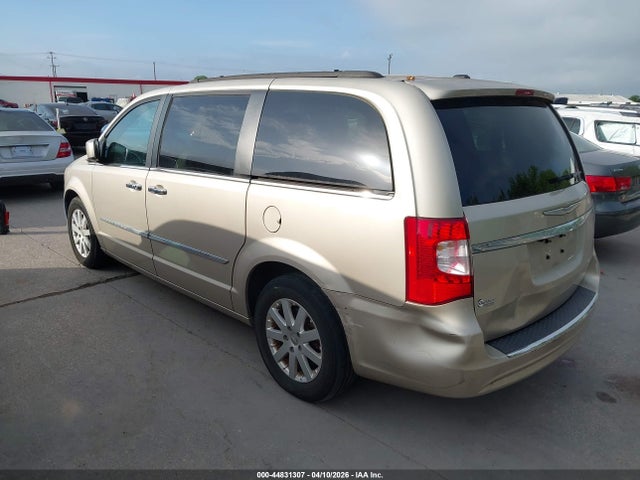 Chrysler Town & Country Touring